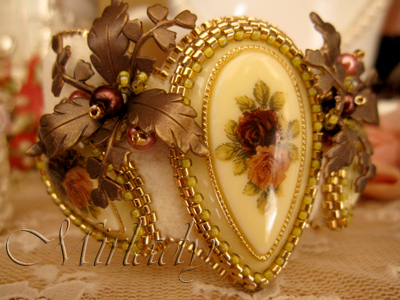 Creamy Victorian cuff bracelet with vintage cabochons and 24K light gold plated beads